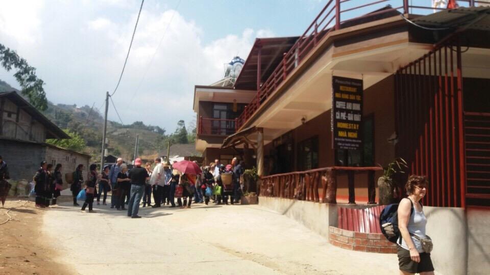 Pinocchio Tavan Homestay Sa Pa Exterior photo